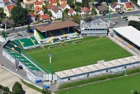 Dem bericht zufolge soll es sich um das weltweit erste stadion handeln, in dem sitzplätze mit heizungen. Spvgg Greuther Furth Ergebnisse Spielplan Ticker Und Kader