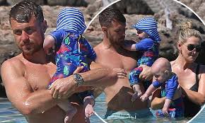 Born on 26th december, 1990 in caerphilly, glamorganshire, wales, he is famous for f.c. Aaron Ramsey Is Joined By Childhood Sweetheart Colleen Rowland As They Take Their Twins For A Dip Daily Mail Online