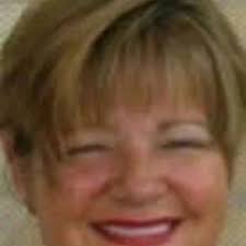 Happy Sunday, pals. Have a super day x Early bimble for me to avoid the  rain...and boy is it raining heavily now! Good plan by my hoos.