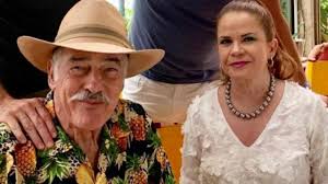 Andrés García dudaría que Andrea García fuera realmente su hija