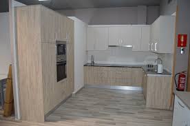 See more of franisa cocinas y baños on facebook. Todo Sobre Los Tiradores De Los Muebles De Cocina Blog Cocinas Ivory Cocinas Ivory