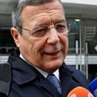 A família de proença de carvalho vivia melhor do que a maioria, até o pai ter tido alguns contratempos nos negócios. Daniel Proenca De Carvalho E O 48 Âº Mais Poderoso De 2019 Poderosos 2019 Jornal De Negocios