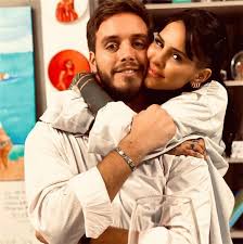 Últimas noticias de candelaria tinelli. Insolito El Novio De Candelaria Tinelli Le Pidio Trabajo A Marcelo Y Lo Contrataron Para Contexto Tucuman