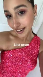 Beatriz.Grace (beatrizcornett)