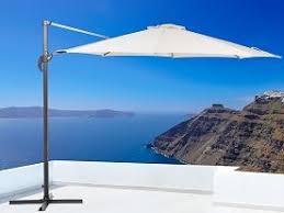 Stay Cool With Outdoor Umbrellas For Your Patio Cantilever Patio Umbrella Cantilever Parasol Parasol Lights