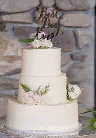 Colorado Mountain Wedding At Gorrono Ranch In Telluride Photos Mountain Wedding Cake Wedding Cake Bride Mountain Wedding Colorado