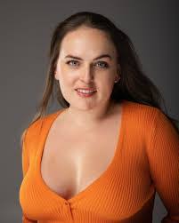 Danielle Shakur's Instagram, Twitter & Facebook