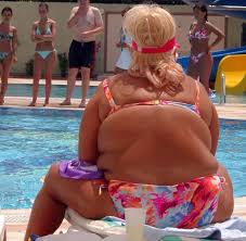 Bildergebnis für dickes mädchen bikini