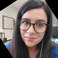 Luz Schmidt's Instagram, Twitter & Facebook