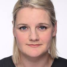 Jeanette Haro's Instagram, Twitter & Facebook