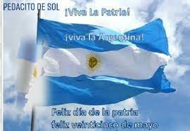Y hasta parece que la estatua 'e belgrano se estremeciese… Facebook