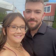 Jason Quenneville wins tonight's O'Reilly Auto Parts Limited Sportsman  Feature! His first Career Win