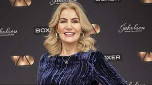 En journalist fra ekstra bladet kom med en særlig kommentar til den tidligere statsminister ved torsdagens zulu awards. Sadan Har Du Helt Sikkert Ikke Set Helle Thorning For Se Hendes Vilde Frisure Billed Bladet