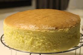 Hanya menggunakan rice cooker saja, tak yah nak pening kepala. Cotton Soft Japanese Cheesecake Azie Kitchen