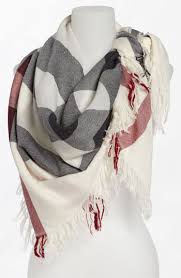 A lightweight check linen scarf enlivened with a print of artwork from the burberry beasts collection. Ø§Ù„ØªØ´ÙˆÙŠÙ‚ Ø§Ù„ØªØ¹Ù„ÙŠÙ… Ø§Ù„Ù…Ø¯Ø±Ø³ÙŠ Ø¨Ø¹ÙŠØ¯Ø§ Burberry Wool Stole Dsvdedommel Com
