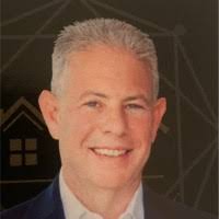 80+ perfiles de «Weißer»