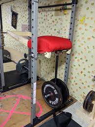 Simple Diy Rack Mounted Reverse Hyper Diy Home Gym Home Gym Design Diy Home Bar