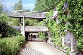 The Bamboo Garden Parc De La Villette Paris Designed By Alexandre Chemetoff Bambous Jardin Amenagement Jardin Cloture Jardin Asiatique