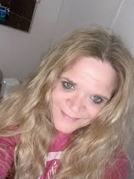 Introduction and birthday celebration in girls trips group