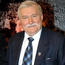 29 września 1943) jest z wykształcenia elektrykiem, z doświadczenia natomiast polskim politykiem, zasłużonym działaczem związkowym, który przewodniczył związkowi nszz. Lech Walesa Lechwalesa1 Twitter