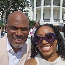 Shaunda Johnson (@shaundalivesfree) • Threads, Say more