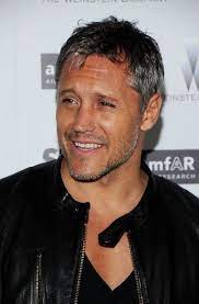 Scroll down and check out his athletic. Max Ryan Startseite Facebook