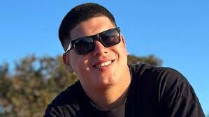 Vicky bowling, el juego que burla el furcio de la griega