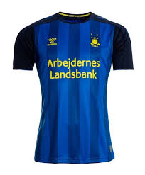 Bei fußballtrikots werden zwei unterschiedliche passformen angeboten. Brondby 2019 20 Auswarts Trikot