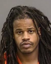 🚨Warrant Wednesday 🚨 Hillsborough County Sheriff's Office Deputies are  looking for Donavin Paul Bell. Mr. Bell, 38, has two outstanding warrants  for charges of Felon in Possession of a Firearm, Possession of