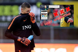 Hij maakt vooral zijn minuten bij jong ajax, om ervaring op te doen in de keuken kampioen divisie. Baldadige Anti Ajax Tweets Van Scherpen Les Voor Nieuwe Generatie Nederlands Voetbal Ad Nl