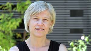 New microfluidic device minimizes loss of high value samples