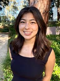 Sandy Enriquez's Instagram, Twitter & Facebook