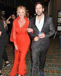 Katherine heigl is baring it all with her directorial debut. Katherine Heigl Husband Who Is Katherine Heigl Married To Tv Radio Showbiz Tv Express Co Uk