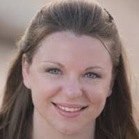 Heather Renn's Instagram, Twitter & Facebook