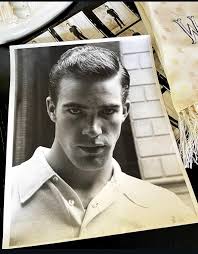 Amazing nightlife photographer and longtime GayBarchives friend Michael  Fazakerley is featured in this tribute. #RIP #GayNYC #gayhistory