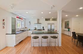 Modernity can blend well with nature. 20 Beautiful Kitchen Island Designs With Columns