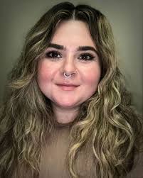 Victoria Fullerton's Instagram, Twitter & Facebook