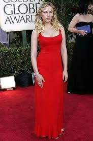 Check spelling or type a new query. Who Made Scarlett Johansson S Red Dress And Jewelry That She Wore To The 2006 Golden Globes Scarlet Johansson Scarlett Johansson Scarlett