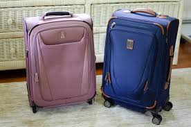 Is this bag for me? Travelpro Maxlite 5 Carry On Spinner Review Lightweight But Will Last