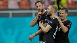 The former west ham united striker was visibly furious after he scored the goal and mouthed off a long rant before being shut by teammate david alaba. Euro 2020 Arnautovic Scores As Austria Beat North Macedonia To Secure First Ever European Championship Win Sports News Firstpost