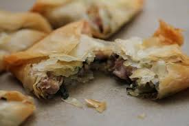 This is a lightened version of an old favorite. Chicken Leek Mushroom And Spinach Filo Parcels Recipe Chicken And Mushroom Pie Filo Parcels British Baking Show Recipes
