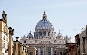 The papal basilica of saint peter in the vatican, or simply saint peter's basilica, is a church built in the renaissance style located in va. Roma Italia Bangunan Arsitektur Basilika Santo Petrus Rumah Kubah Kota Tempat Kudus Utama Katolik Kota Suci Pikist
