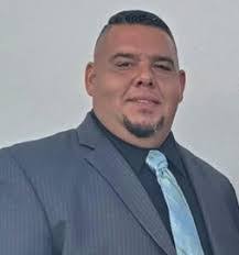 Alex Almaguer's Instagram, Twitter & Facebook