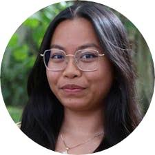 Gainesville USPS workers, supporters rally against DOGE's plans to slash  postal service