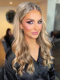 She said, “Victoria's Secret Angel…. But make it fierce.” 😜🤩 obsessedddd  with this Mardi Gras glam