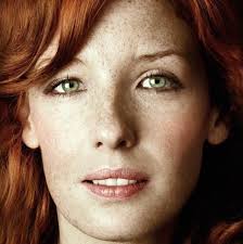 Kelly Reilly went back to her natural red after filming Yellowstone. Shared  by her hairstylist