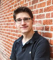 Kevin Brosius is a Pennsylvania born comic bringing his anxiety induced  sense of humor to comment