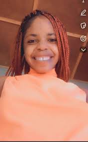 Nancy Joly dans personnes