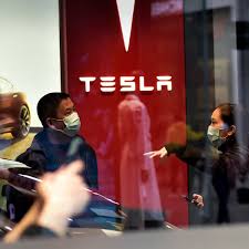 The stock did just that, up about 3% on thursday and clearing $700 for the first time. Tesla Races To Fresh Record High Into Stock Split Deadline Thestreet