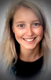 How can I make a shared folder so students can access each other's work?